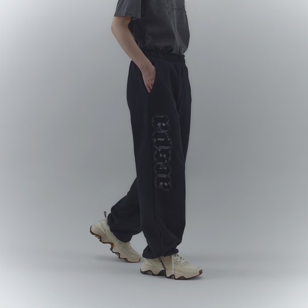 aespa スウェット　パンツ　Rich man ポップアップ　ソウル　限定 aespa スウェット パンツ Rich man ポップアップ ソウル 限定