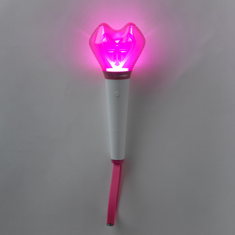 ❤︎未使用❤︎　少女時代　テヨン 公式　ペンライト　FANLIGHT