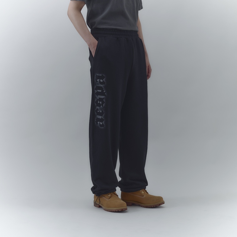 aespa スウェット パンツ Rich man ポップアップ ソウル 限定 スウェットパンツ | SMTOWN OFFICIAL ONLINE STORE